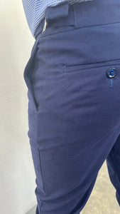 MEN LOOPLESS CHINO